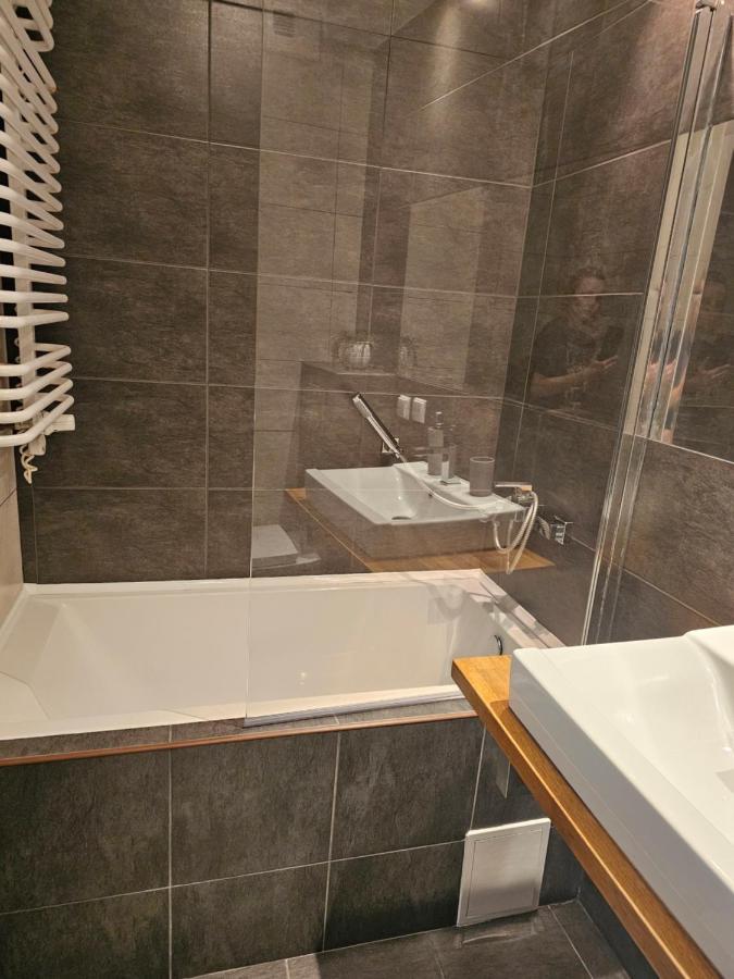 Apartament Rodzinny - Calodobowe Zakwaterowanie, Bezplatny Parking Stary Toruń Eksteriør bilde