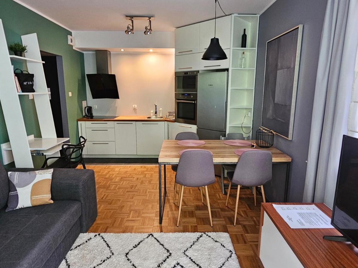 Apartament Rodzinny - Calodobowe Zakwaterowanie, Bezplatny Parking Stary Toruń Eksteriør bilde